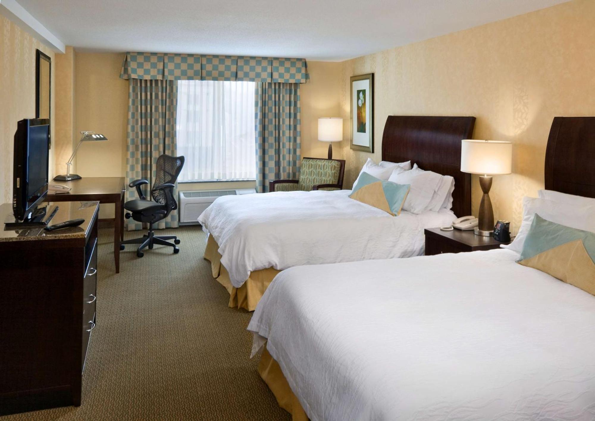 Hilton Garden Inn Mankato Downtown Экстерьер фото